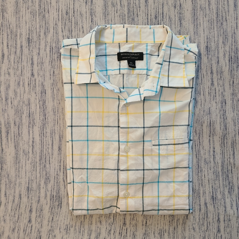 Banana Republic slim fit short sleeve button down shirt XL